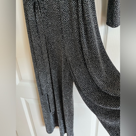 💃 MANDEE One Piece Ankle Length Pantsuit w/ Deep Front/Back V and Long Sleeves - Picture 8 of 11